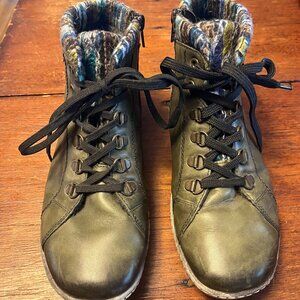 Ramonte Zip-Up Light Weight Boots - size 38 (fits like a size 7)